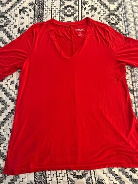 torrid Tunic Super Soft V-Neck, Side Slit Tee 3/4 Length Sleeve